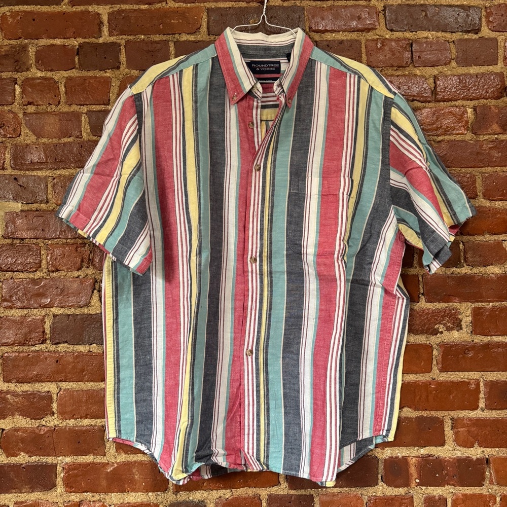 Roundtree and Yorke Linen Button Down